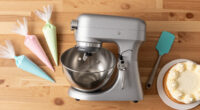 6 Best Stand Mixers for Cake Decorating in 2026